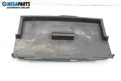 Пластмасова кора за Toyota Avensis II Station Wagon (04.2003 - 11.2008), 4+1 вр., комби