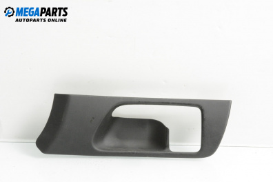 Интериорна пластмаса за Toyota Avensis II Station Wagon (04.2003 - 11.2008), 4+1 вр., комби, позиция: лява