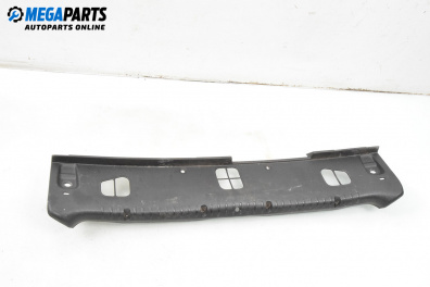 Интериорна пластмаса багажник за Renault Clio II Hatchback (09.1998 - 09.2005), 4+1 вр., хечбек