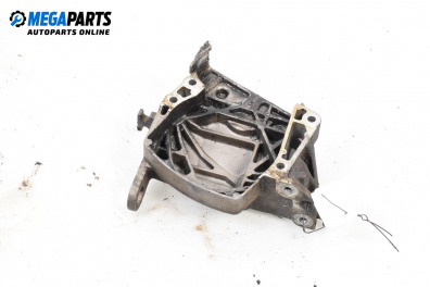 Лапа двигател за Renault Clio II Hatchback (09.1998 - 09.2005) 1.2 16V (BB05, BB0W, BB11, BB27, BB2T, BB2U, BB2V, CB05...), 75 к.с.