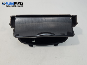 Пепелник за Mazda 6 Sedan I (06.2002 - 12.2008)