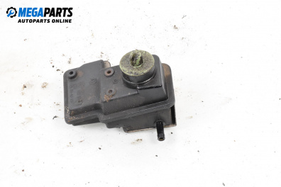 Казанче за хидравлична течност за Volkswagen Polo Hatchback II (10.1994 - 10.1999)