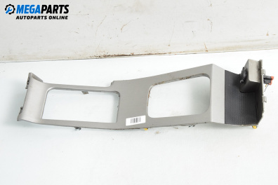 Централна конзола за Chevrolet Epica Sedan (01.2005 - ...)