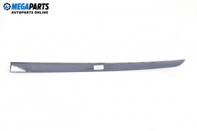 Външни лайсни за Opel Astra H Estate (08.2004 - 05.2014), комби, позиция: предна