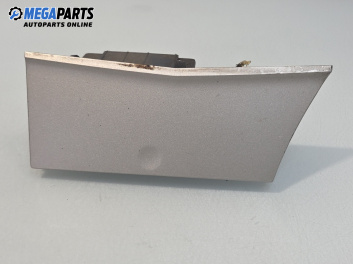 Пепелник за Opel Astra H Estate (08.2004 - 05.2014)