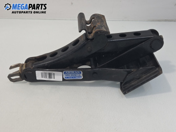 Крик за Toyota Yaris Hatchback I (01.1999 - 12.2005)