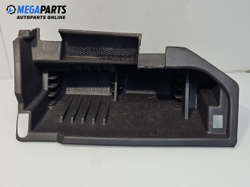 Интериорна пластмаса за Lancia Phedra Minivan (09.2002 - 11.2010), 4+1 вр., миниван, позиция: предна