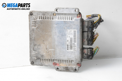 Компютър двигател за Lancia Phedra Minivan (09.2002 - 11.2010) 2.2 JTD (179AXC1A), 128 к.с., № 8 281 011 033