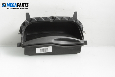 Пепелник за Renault Laguna II Grandtour (03.2001 - 12.2007)