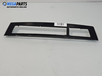 Интериорна пластмаса за BMW 7 Series E65 (11.2001 - 12.2009), 4+1 вр., седан, позиция: предна