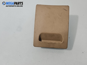 Пепелник за Mitsubishi Galant VI Estate (09.1996 - 10.2003)