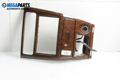 Централна конзола за Mitsubishi Galant VI Estate (09.1996 - 10.2003)