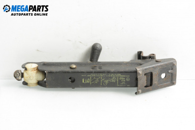 Крик за Volkswagen Polo Hatchback I (10.1981 - 09.1994)