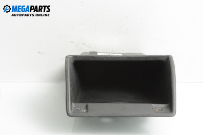 Интериорна пластмаса за Volkswagen Polo Hatchback I (10.1981 - 09.1994), 2+1 вр., хечбек, позиция: предна