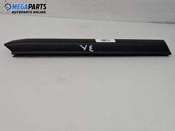 Лайсна за Volkswagen Polo Hatchback I (10.1981 - 09.1994), хечбек, позиция: задна, лява