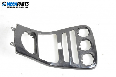 Централна конзола за Mercedes-Benz C-Class Estate (S205) (09.2014 - ...)