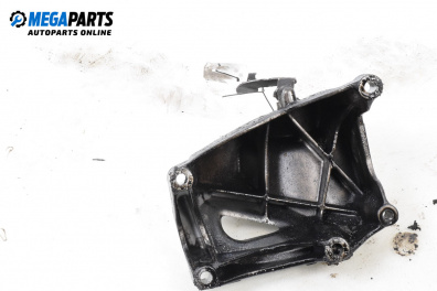 Лапа двигател за Mercedes-Benz C-Class Estate (S205) (09.2014 - ...) C 200 BlueTEC / d (205.237), 136 к.с.