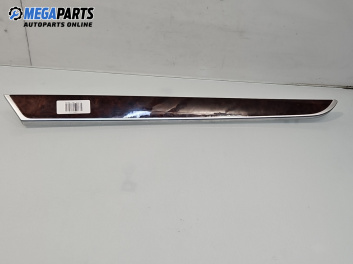 Интериорна лайсна за Audi A6 Sedan C6 (05.2004 - 03.2011), 4+1 вр., седан