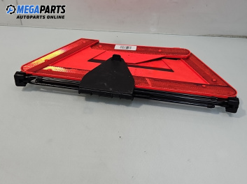 Триъгълник за Audi A6 Sedan C6 (05.2004 - 03.2011)