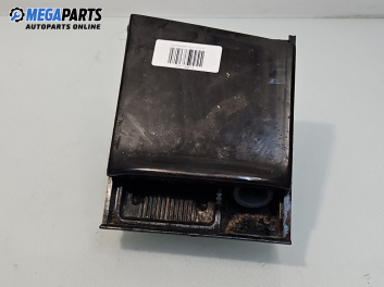 Пепелник за Volkswagen Golf IV Hatchback (08.1997 - 06.2005)