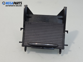 Пепелник за Mercedes-Benz A-Class Hatchback  W168 (07.1997 - 08.2004)