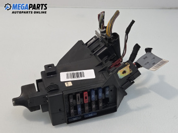 Ключ светлини  за Mercedes-Benz E-Class Estate (S210) (06.1996 - 03.2003)