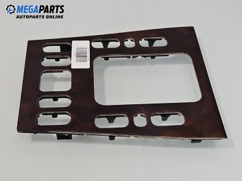 Централна конзола за Mercedes-Benz C-Class Sedan (W202) (03.1993 - 05.2000)