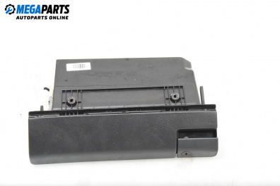 Жабка за Mercedes-Benz C-Class Sedan (W202) (03.1993 - 05.2000)