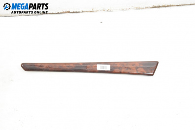 Интериорна лайсна за Mercedes-Benz C-Class Sedan (W202) (03.1993 - 05.2000), 4+1 вр., седан