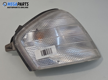 Мигач за Mercedes-Benz C-Class Sedan (W202) (03.1993 - 05.2000), седан, позиция: дясна