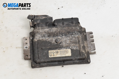 Компютър двигател за Nissan Micra III Hatchback (01.2003 - 06.2010) 1.2 16V, 80 к.с., № MEC 32-040 F3 3331
