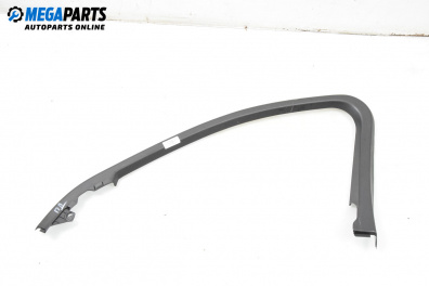 Интериорна лайсна за Mercedes-Benz C-Class Sedan (W205) (07.2013 - ...), 4+1 вр., седан