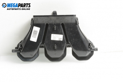 Въздуховод за Mercedes-Benz C-Class Sedan (W205) (07.2013 - ...) C 220 BlueTEC / d (205.002, 205.004), 170 к.с.