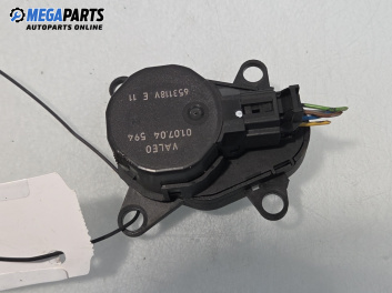 Моторче клапа парно за Citroen C5 I Hatchback (03.2001 - 03.2005) 2.0 HDi (DCRHZB, DCRHZE), 109 к.с., № 653118VE