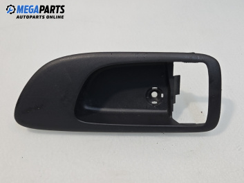 Интериорна пластмаса за Mazda 6 Station Wagon I (08.2002 - 12.2007), 4+1 вр., комби, позиция: лява