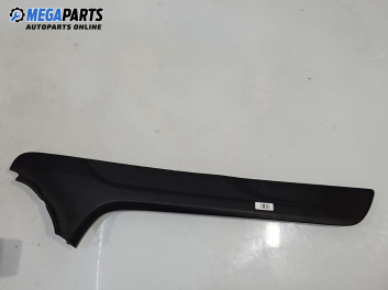 Интериорна пластмаса за Mazda 6 Station Wagon I (08.2002 - 12.2007), 4+1 вр., комби, позиция: предна