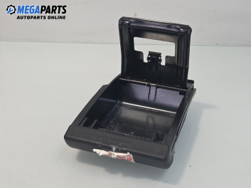 Пепелник за Volkswagen Polo Hatchback II (10.1994 - 10.1999)