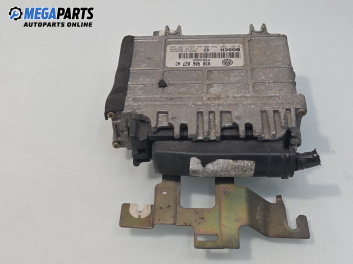 Компютър двигател за Volkswagen Polo Hatchback II (10.1994 - 10.1999) 60 1.4, 60 к.с., № Bosch 0261204794