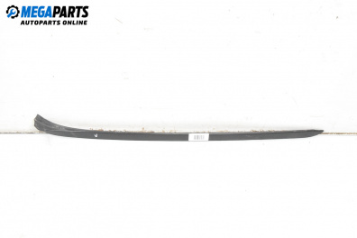 Външни лайсни за BMW 3 Series E90 Sedan E90 (01.2005 - 12.2011), седан, позиция: лява