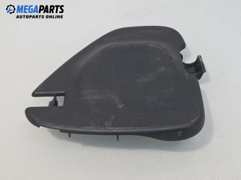 Интериорна пластмаса за Renault Megane I Classic Sedan (09.1996 - 08.2003), 4+1 вр., седан, позиция: предна