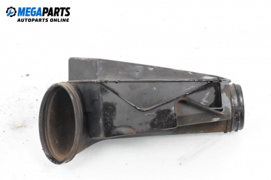 Въздуховод за Renault Megane I Classic Sedan (09.1996 - 08.2003) 1.4 16V (LA0D, LA1H, lA0W, LA10), 95 к.с.