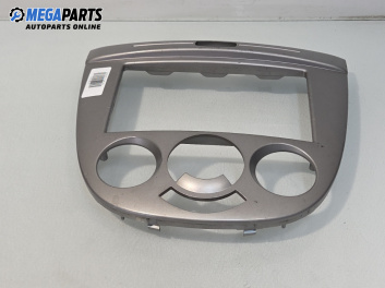 Централна конзола за Chevrolet Nubira Station Wagon (01.2005 - ...)