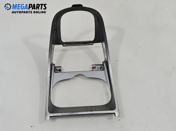 Централна конзола за Peugeot 307 Hatchback (08.2000 - 12.2012)