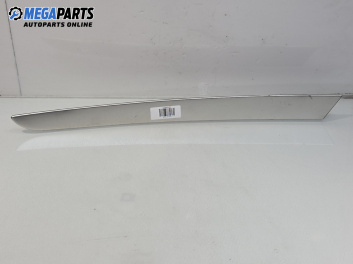 Интериорна лайсна за Audi A6 Sedan C6 (05.2004 - 03.2011), 4+1 вр., седан