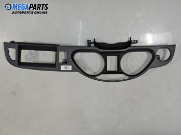 Интериорна пластмаса километраж за Audi A6 Sedan C6 (05.2004 - 03.2011), 4+1 вр., седан