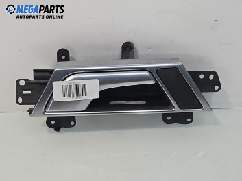 Вътрешна дръжка за Audi A6 Sedan C6 (05.2004 - 03.2011), 4+1 вр., седан, позиция: задна, дясна