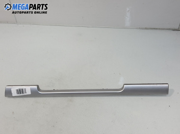 Интериорна лайсна за Peugeot 407 Sedan (02.2004 - 12.2011), 4+1 вр., седан