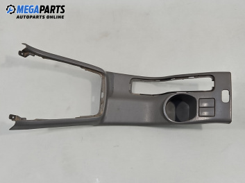 Централна конзола долна част за Subaru Forester SUV II (06.2002 - 12.2012)