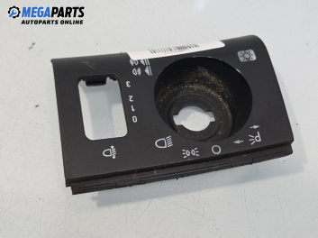 Интериорна пластмаса ключ светлини за Mercedes-Benz C-Class Estate (S202) (06.1996 - 03.2001), 4+1 вр., комби