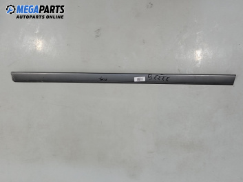 Външна лайсна врата за Mercedes-Benz C-Class Estate (S202) (06.1996 - 03.2001), комби, позиция: предна, дясна